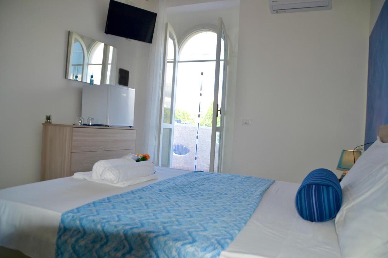 Sperlonga Paradise Suites 500M Dal Mare In Estate Servizio Navetta Per Sperlonga Centro Luaran gambar